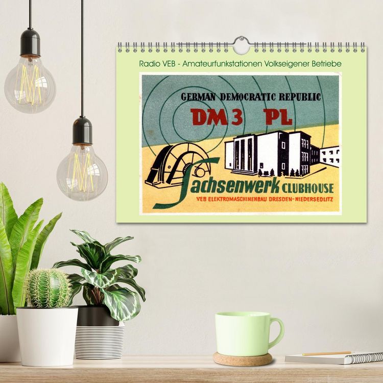 Produktbild: Radio VEB - Amateurfunkstationen Volkseigener Betriebe (Wandkalender 2026 DIN A4 quer), CALVENDO Monatskalender