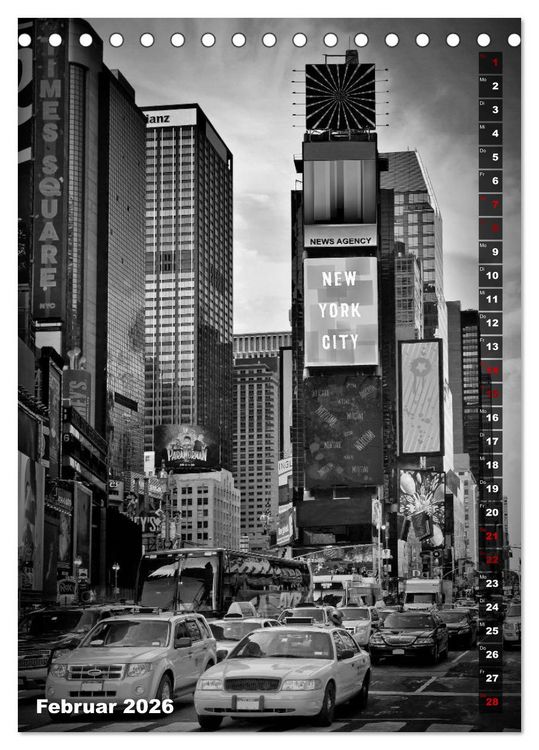 Produktbild: NEW YORK CITY Monochrome Stadtansichten (Tischkalender 2026 DIN A5 hoch), CALVENDO Monatskalender