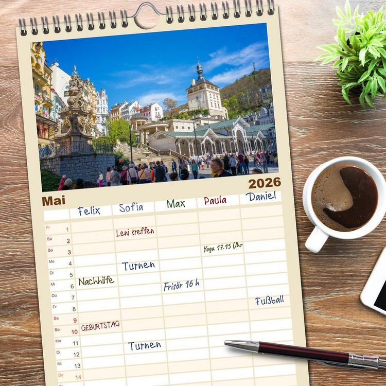 Produktbild: Familienplaner 2026 - Karlsbad / Karlovy Vary - Kleinod im Westb&ouml;hmischen B&auml;derdreieck mit 5 Spalten (Wandkalender, 21 x 45 cm) CALVENDO