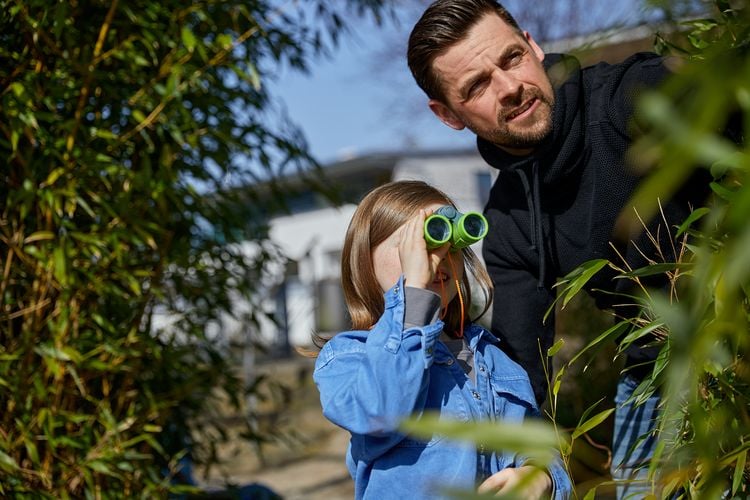Produktbild: Fernglas mit Tasche