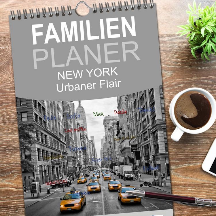 Produktbild: Familienplaner 2026 - NEW YORK Urbaner Flair mit 5 Spalten (Wandkalender, 21 x 45 cm) CALVENDO