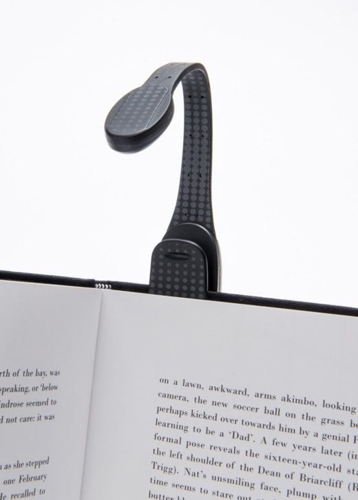 Produktbild: Flexilight Xtra (Schwarz) - 2-LED Leselampe mit Klammer - extralanger Hals - Geschenk f&uuml;r Leser, Buchliebhaber - Deutsche Ausgabe