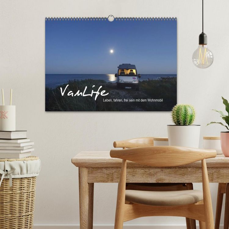 Produktbild: Vanlife - Leben, fahren, frei sein mit dem Wohnmobil (Wandkalender 2026 DIN A3 quer), CALVENDO Monatskalender