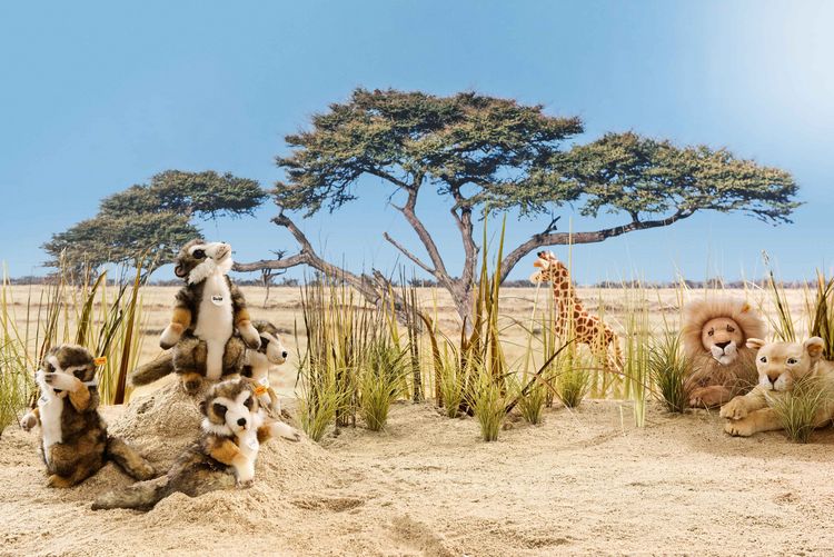 Produktbild: Steiff 068041 - Bendy Giraffe, stehend, Pl&uuml;sch, 45 cm