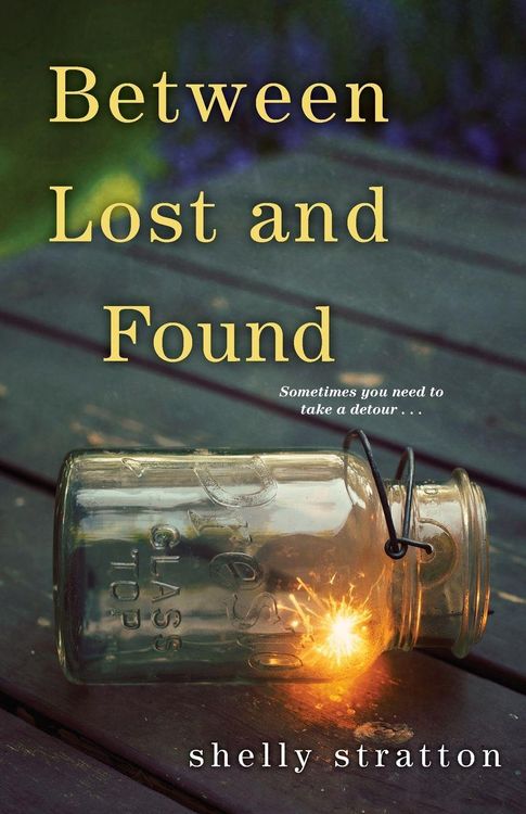 Produktbild: Between Lost and Found