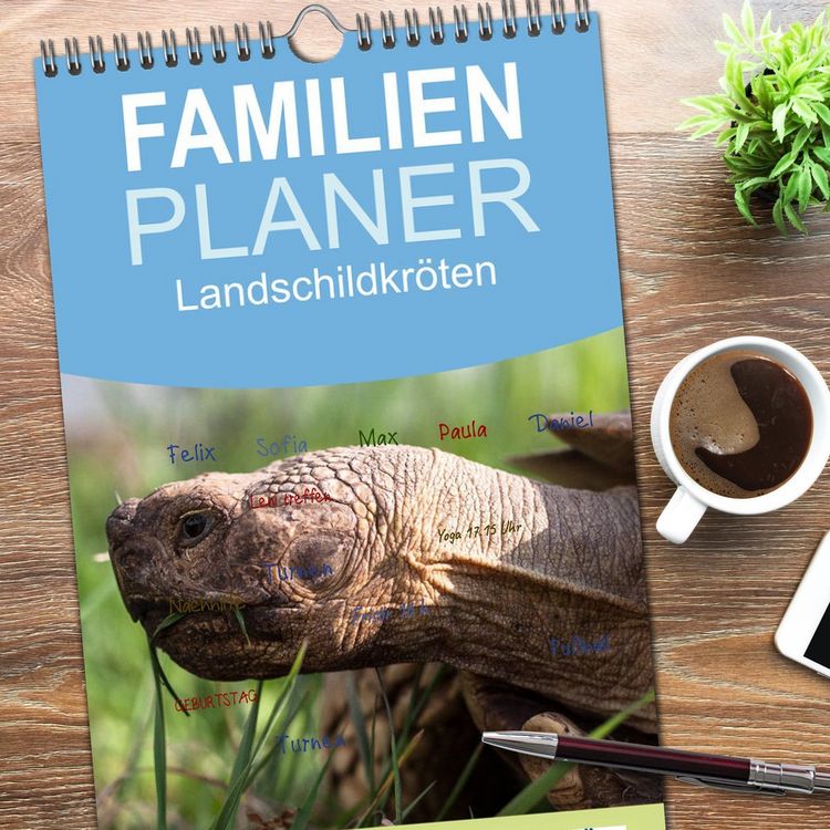 Produktbild: Familienplaner 2026 - Landschildkr&ouml;ten mit 5 Spalten (Wandkalender, 21 x 45 cm) CALVENDO