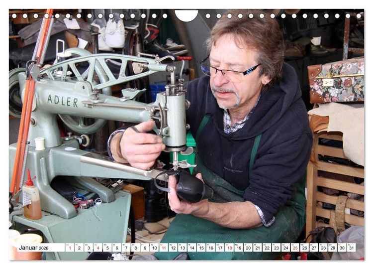Produktbild: Das Handwerk der Schuhmacher (Wandkalender 2026 DIN A4 quer), CALVENDO Monatskalender