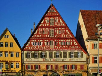 Produktbild: CALVENDO Puzzle Ein Motiv aus dem Kalender Esslingen im Fokus | 1000 Teile Lege-Gr&ouml;&szlig;e 64x48cm Foto-Puzzle f&uuml;r gl&uuml;ckliche Stunden