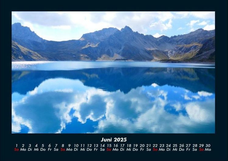 Produktbild: Die Seen der Erde 2025 Fotokalender DIN A4