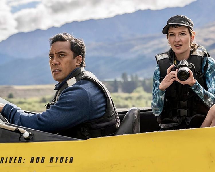 Produktbild: One Lane Bridge, Staffel 2 / Weitere 5 Folgen der erfolgreichen Mystery-Krimiserie [2 DVDs]