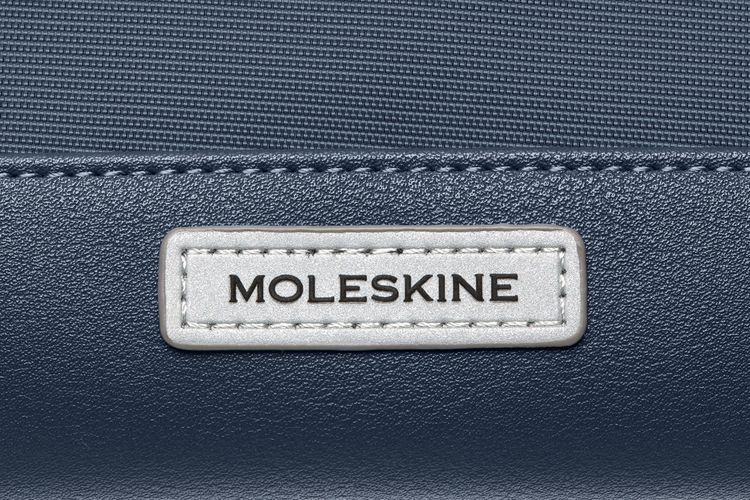 Produktbild: Moleskine Metro Roll Top Rucksack Saphir