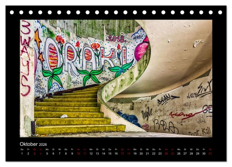 Produktbild: Morbider Charme - Vergessene Orte auf den Azoren - (Tischkalender 2026 DIN A5 quer), CALVENDO Monatskalender