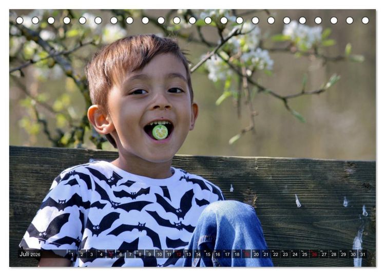 Produktbild: Kinder. Entdecker der Welt (Tischkalender 2026 DIN A5 quer), CALVENDO Monatskalender