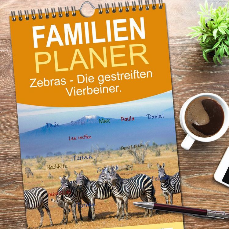 Produktbild: Familienplaner 2026 - Zebras - Die gestreiften Vierbeiner. mit 5 Spalten (Wandkalender, 21 x 45 cm) CALVENDO