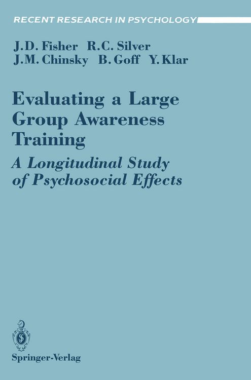 Produktbild: Evaluating a Large Group Awareness Training