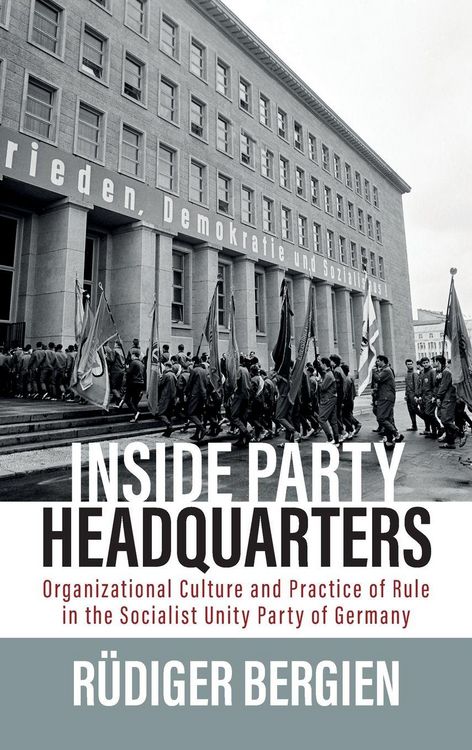 Produktbild: Inside Party Headquarters