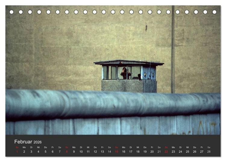 Produktbild: Berlin - der Fall der Mauer (Tischkalender 2026 DIN A5 quer), CALVENDO Monatskalender