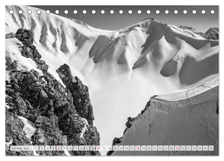 Produktbild: Bergpixels Schwarz-Wei&szlig;e Gebirgstr&auml;ume (Tischkalender 2026 DIN A5 quer), CALVENDO Monatskalender