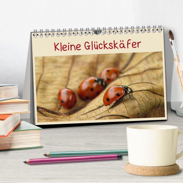 Produktbild: Kleine Gl&uuml;cksk&auml;fer (Tischkalender 2026 DIN A5 quer), CALVENDO Monatskalender
