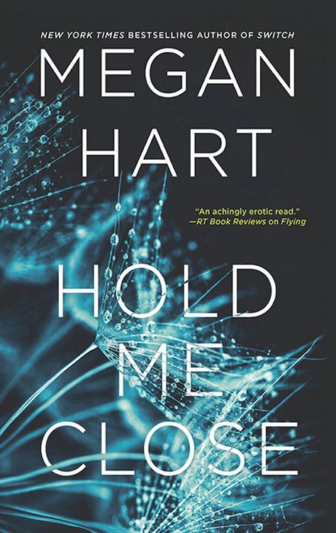 Produktbild: Hold Me Close