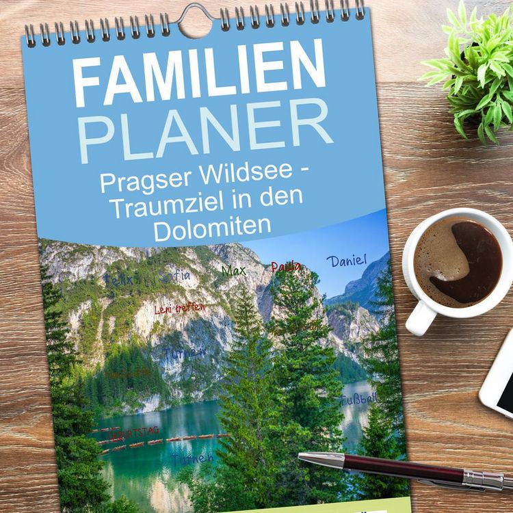 Produktbild: Familienplaner 2026 - Pragser Wildsee - Traumziel in den Dolomiten mit 5 Spalten (Wandkalender, 21 x 45 cm) CALVENDO