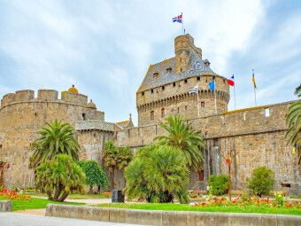 Produktbild: CALVENDO Puzzle Ch&acirc;teau de Saint-Malo, Frankreich | 1000 Teile Lege-Gr&ouml;&szlig;e 64x48cm Foto-Puzzle f&uuml;r gl&uuml;ckliche Stunden