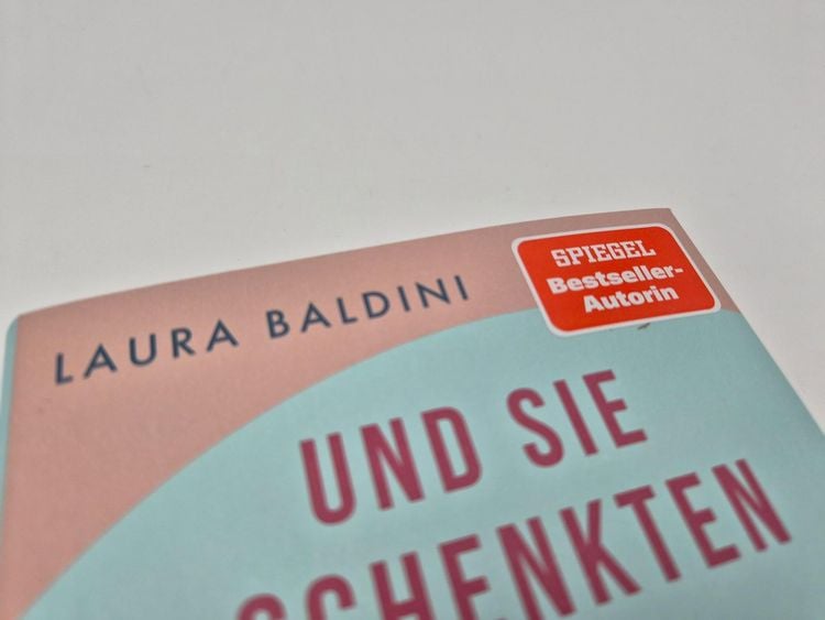 Produktbild: Und sie schenkten ihnen ein Zuhause