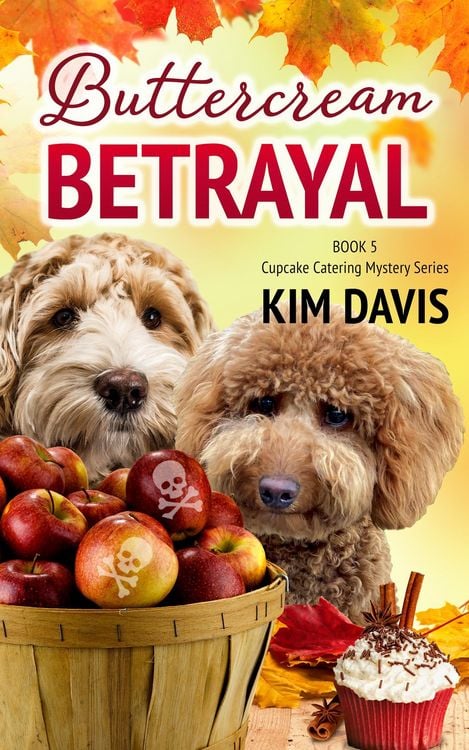 Produktbild: Buttercream Betrayal (Cupcake Catering Mystery Series, #5)