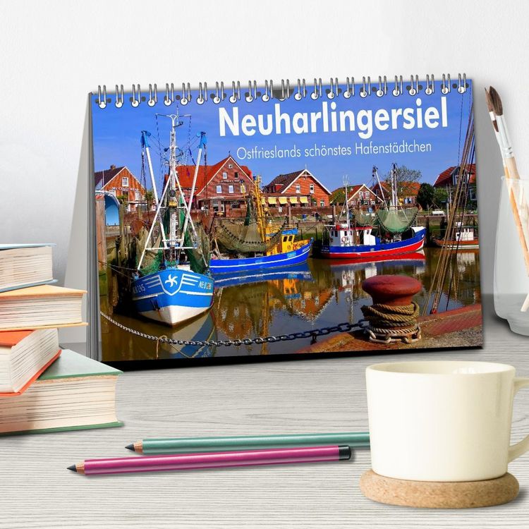Produktbild: Neuharlingersiel - Ostfrieslands sch&ouml;nstes Hafenst&auml;dtchen (Tischkalender 2026 DIN A5 quer), CALVENDO Monatskalender