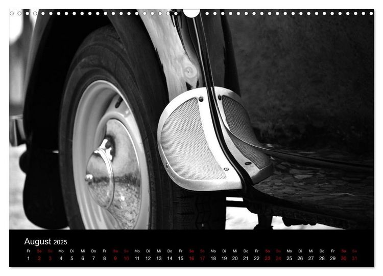 Produktbild: Citro&euml;n 11 CV Traction Avant in schwarzweiss (Wandkalender 2025 DIN A3 quer), CALVENDO Monatskalender