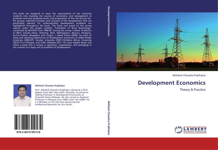 Produktbild: Development Economics