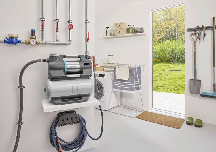 Produktbild: GARDENA 09068-61 6300 SilentComfort Hauswasserwerk 230V 6300 l/h