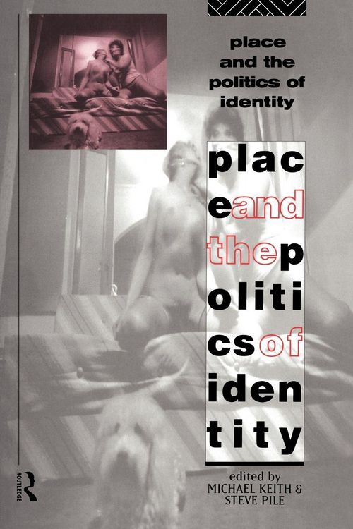 Produktbild: Place and the Politics of Identity