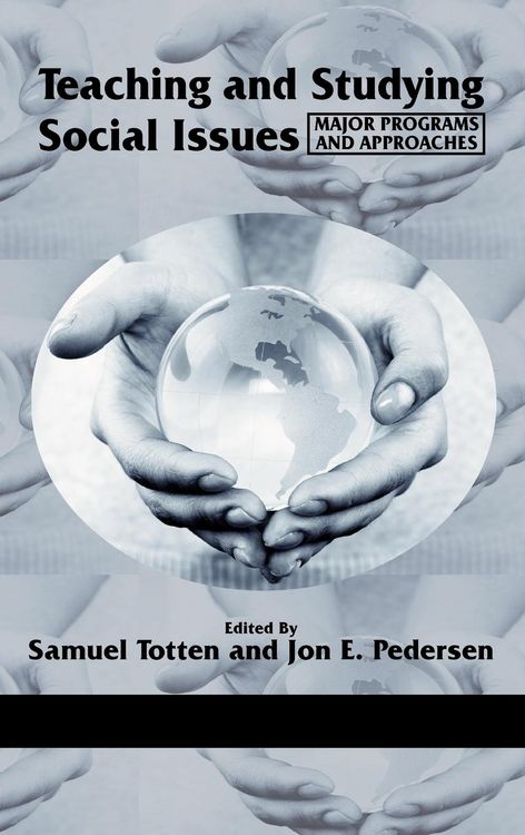 Produktbild: Teaching and Studying Social Issues