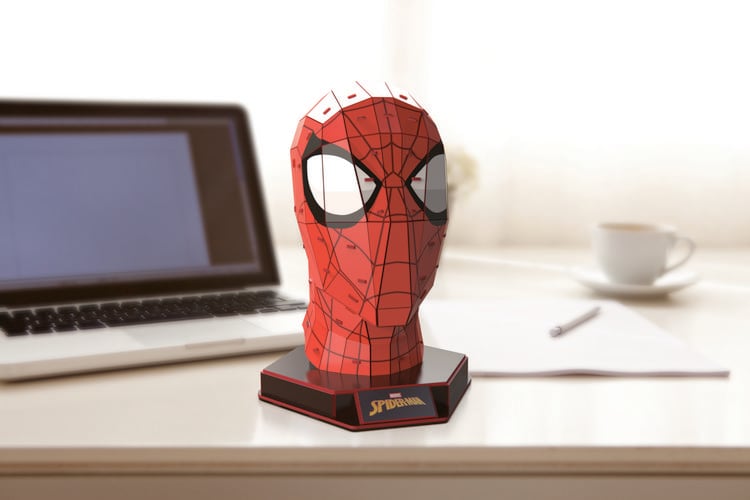 Produktbild: 4D Build - Marvel Spiderman B&uuml;ste - detailreicher 3D-Modellbausatz aus hochwertigem Karton, 82 Teile, f&uuml;r Fans der Superhelden-Serie ab 12 Jahren