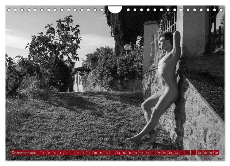Produktbild: Haut(e) Couture (Wandkalender 2026 DIN A4 quer), CALVENDO Monatskalender