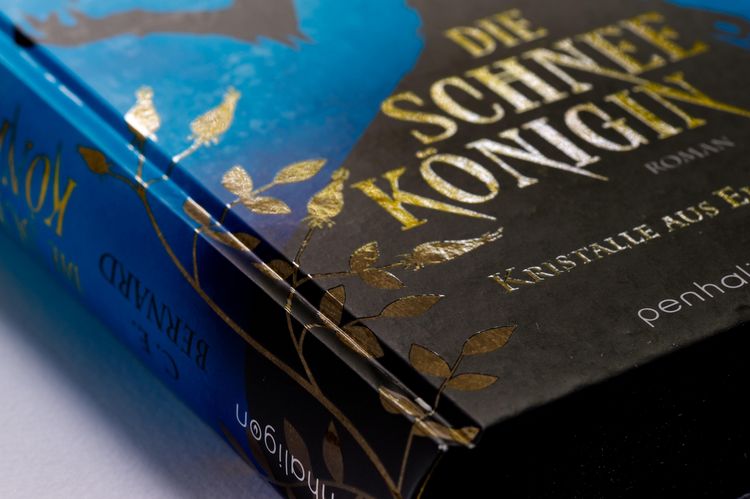Produktbild: Die Schneek&ouml;nigin - Kristalle aus Eis und Blut