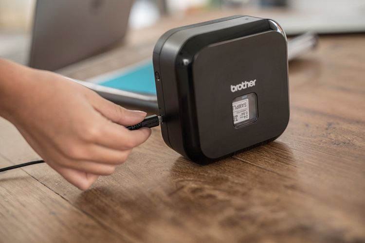 Produktbild: Brother P-Touch P710BT