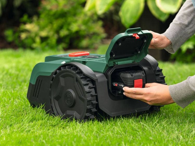 Produktbild: Bosch Home and Garden 06008E1001 VISIMOW18V-100 M&auml;hroboter