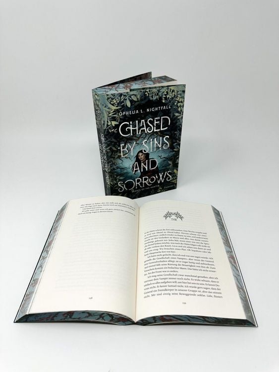 Produktbild: Chased by Sins and Sorrows