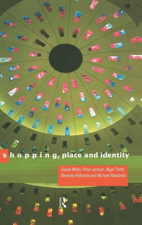 Produktbild: Shopping, Place and Identity