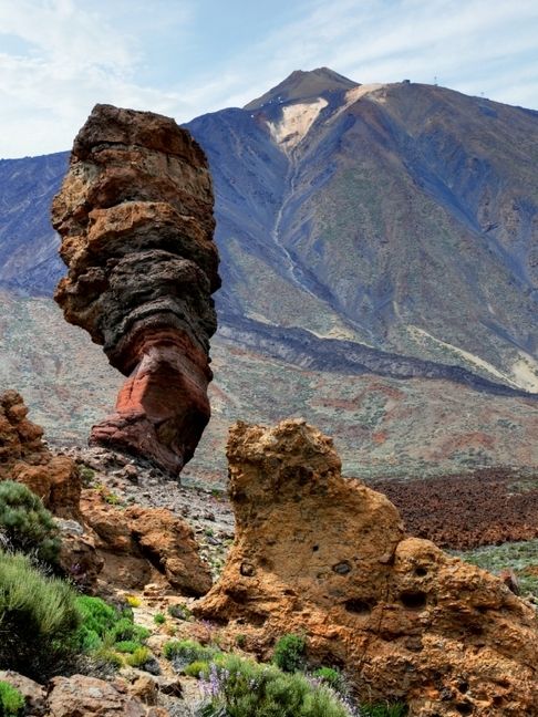 Produktbild: CALVENDO Puzzle Teide Vulkan und Felsengruppe Roques de Grac&iacute;a | 1000 Teile Lege-Gr&ouml;&szlig;e 64x48cm Foto-Puzzle f&uuml;r gl&uuml;ckliche Stunden