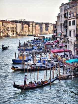 Produktbild: CALVENDO Puzzle Ein Motiv aus dem Kalender Venedig | 1000 Teile Lege-Gr&ouml;&szlig;e 64x48cm Foto-Puzzle f&uuml;r gl&uuml;ckliche Stunden