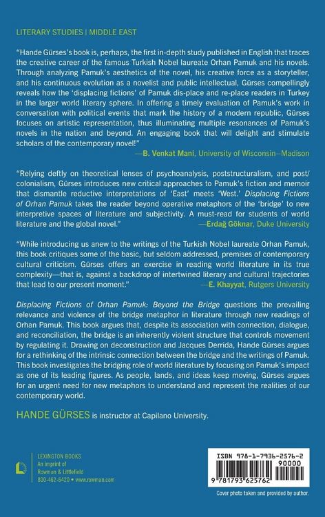 Produktbild: Displacing Fictions of Orhan Pamuk