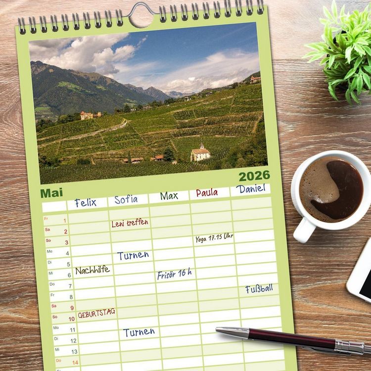 Produktbild: Familienplaner 2026 - Zauberhaftes S&uuml;dtirol mit 5 Spalten (Wandkalender, 21 x 45 cm) CALVENDO