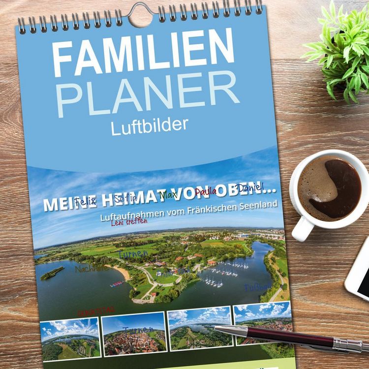 Produktbild: Familienplaner 2026 - Meine Heimat von oben ... Luftaufnahmen vom Fr&auml;nkischen Seenland mit 5 Spalten (Wandkalender, 21 x 45 cm) CALVENDO