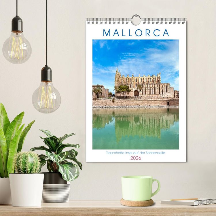 Produktbild: Mallorca - Traumhafte Insel auf der Sonnenseite (Wandkalender 2026 DIN A4 hoch), CALVENDO Monatskalender