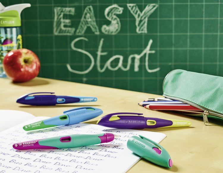 Produktbild: Ergonomischer Schulf&uuml;ller STABILO&reg; EASYbirdy&reg;, Feder M