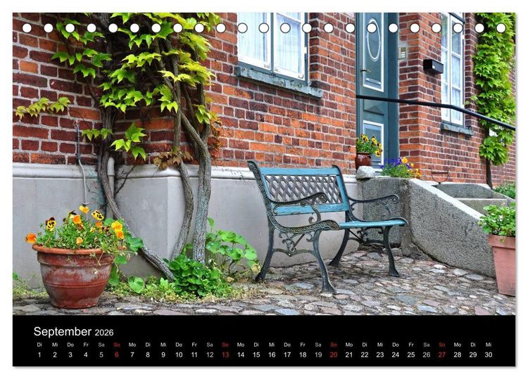 Produktbild: Pl&ouml;n - die Stadt am See (Tischkalender 2026 DIN A5 quer), CALVENDO Monatskalender