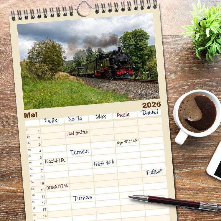 Produktbild: Familienplaner 2026 - Volldampf voraus! mit 5 Spalten (Wandkalender, 21 x 45 cm) CALVENDO